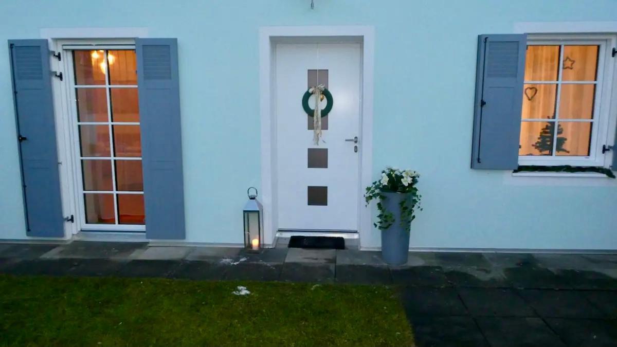 Cozy Apartment Steyr Mitte, Ruhig, Parkplatz, Terasse, 2 Schlafzimmer, Wlan Exterior foto